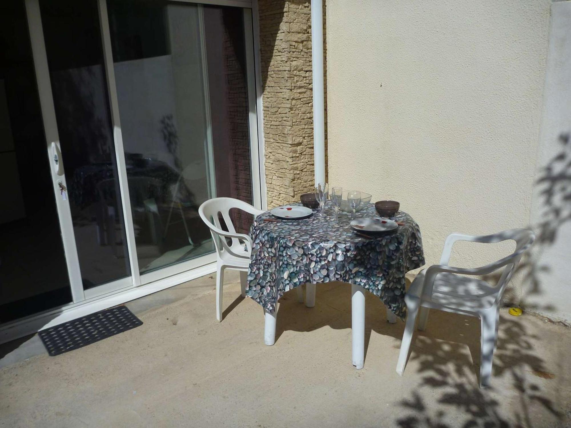 Studio Charmant A 2 Pas De La Plage Avec Terrasse Et Parking - Fr-1-387-124 マルセイヤン エクステリア 写真